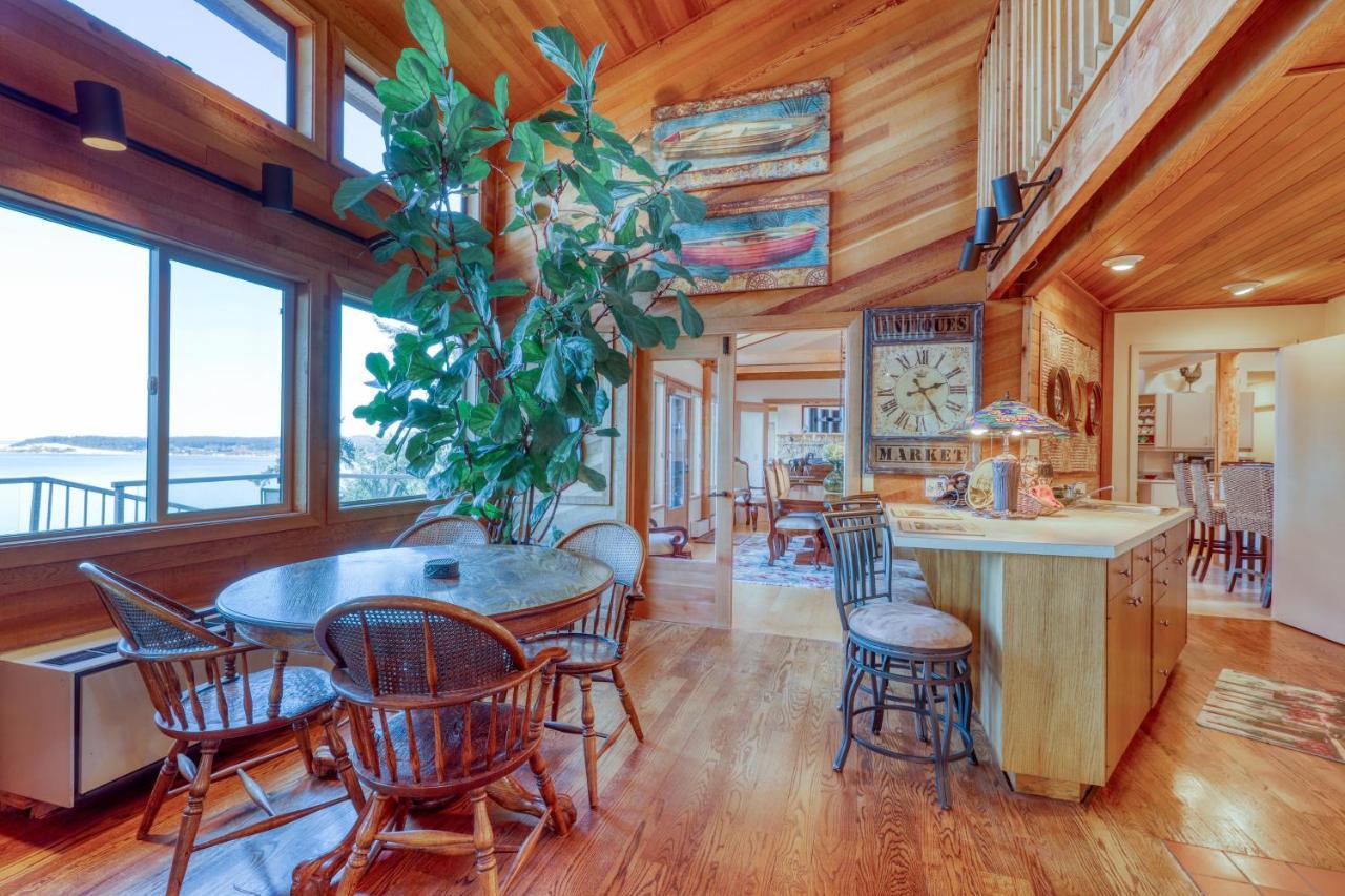 Seascape Lodge Freeland Экстерьер фото