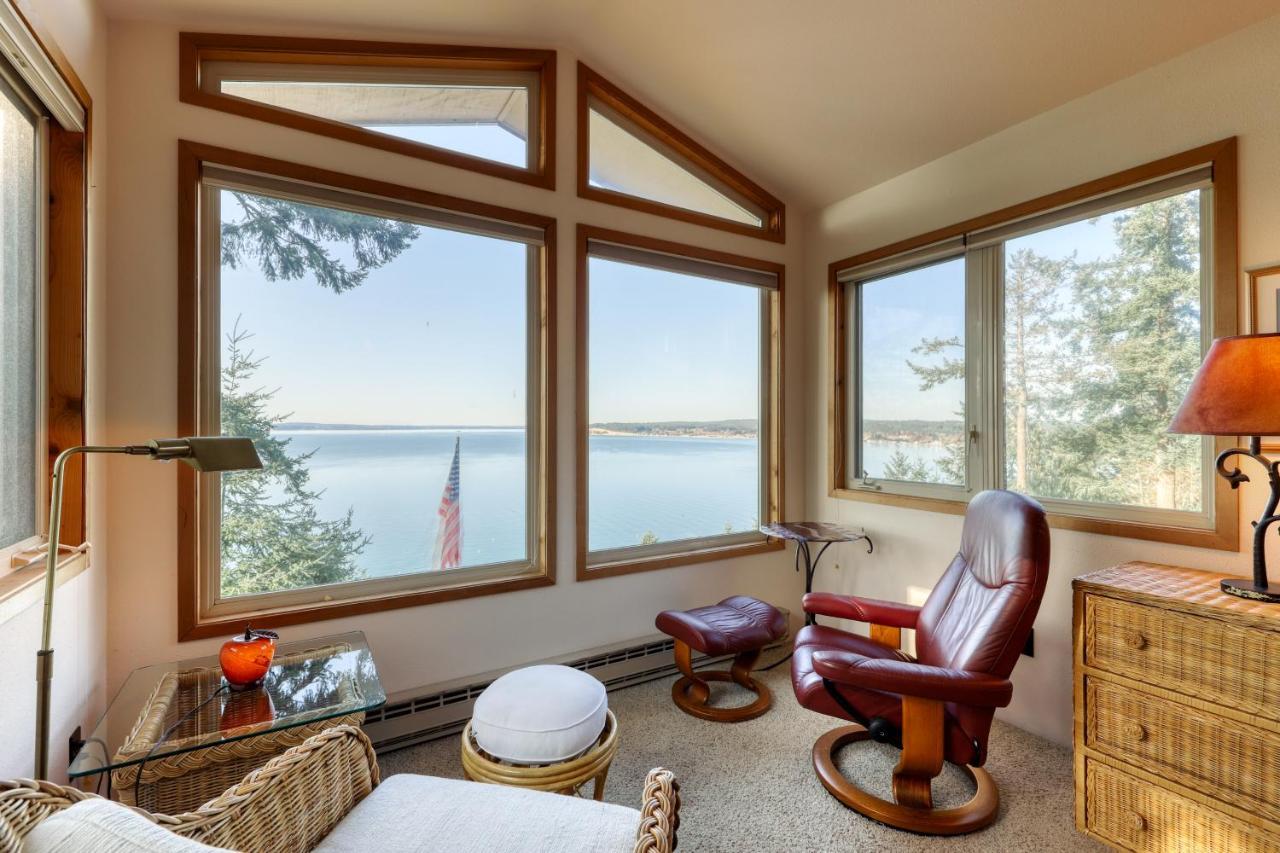 Seascape Lodge Freeland Экстерьер фото
