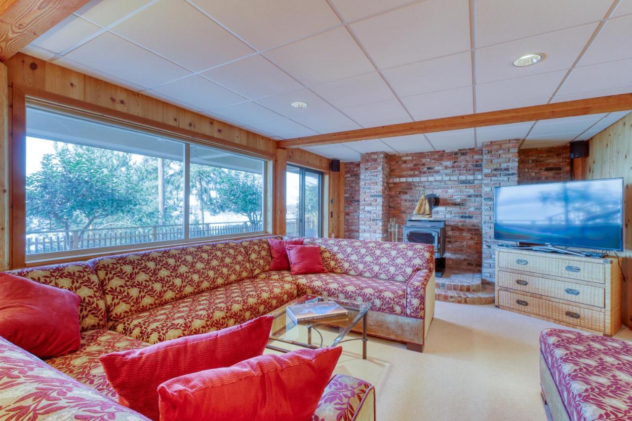 Seascape Lodge Freeland Экстерьер фото
