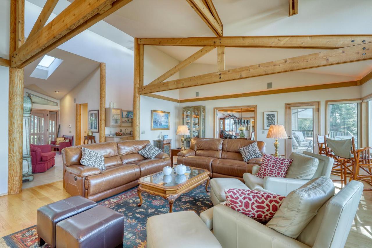 Seascape Lodge Freeland Экстерьер фото